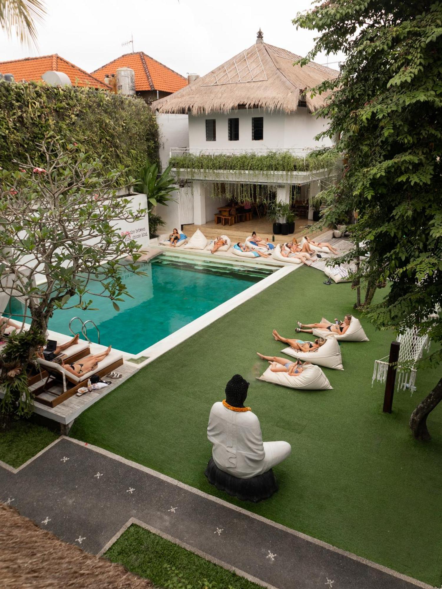 Puri Garden Hotel & Hostel Убуд Екстериор снимка