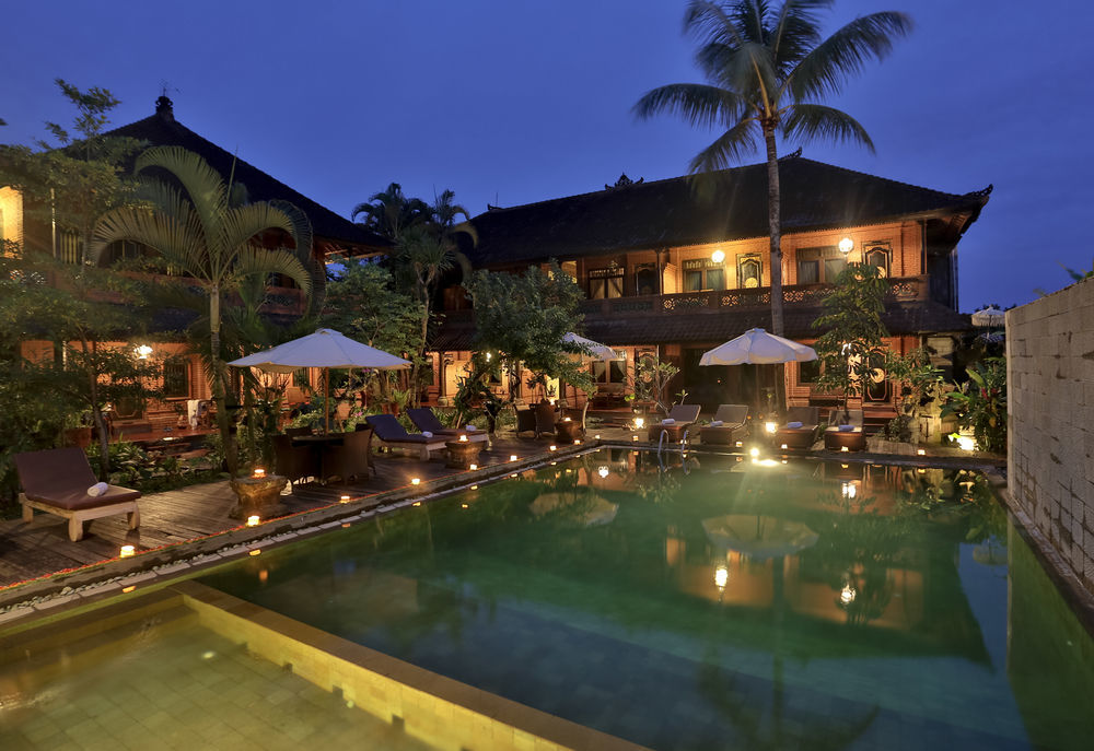 Puri Garden Hotel & Hostel Убуд Екстериор снимка