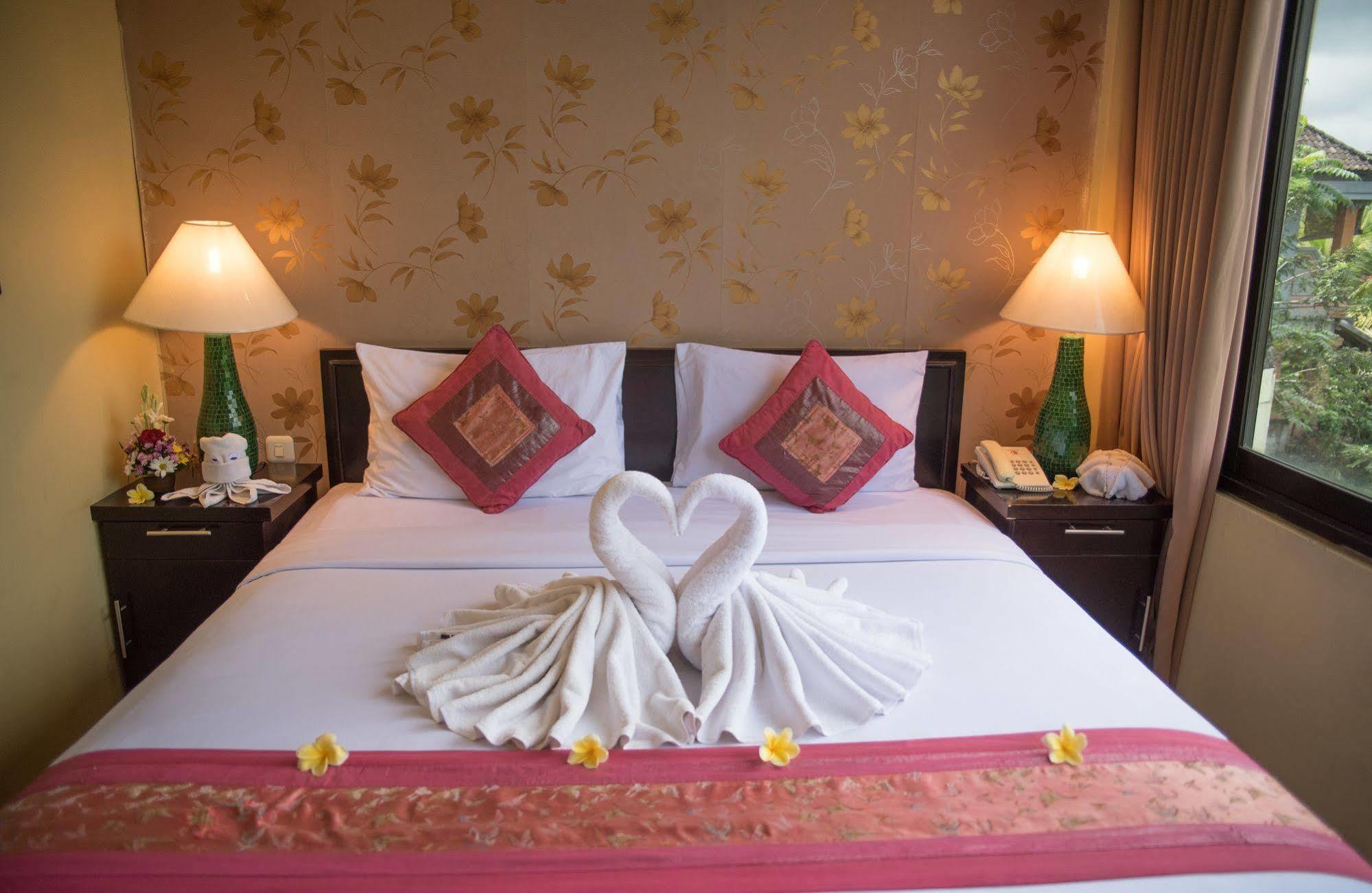 Puri Garden Hotel & Hostel Убуд Екстериор снимка